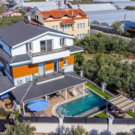 Villa Happymoon