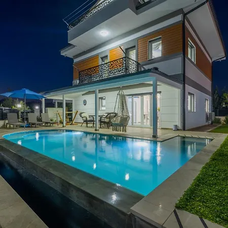 Villa Happymoon
